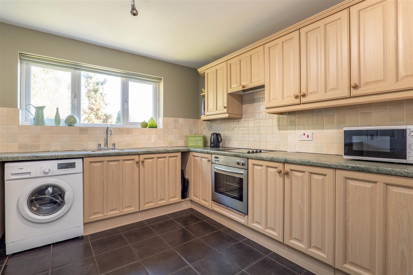 3 bed property in Lostock Road, Leyland